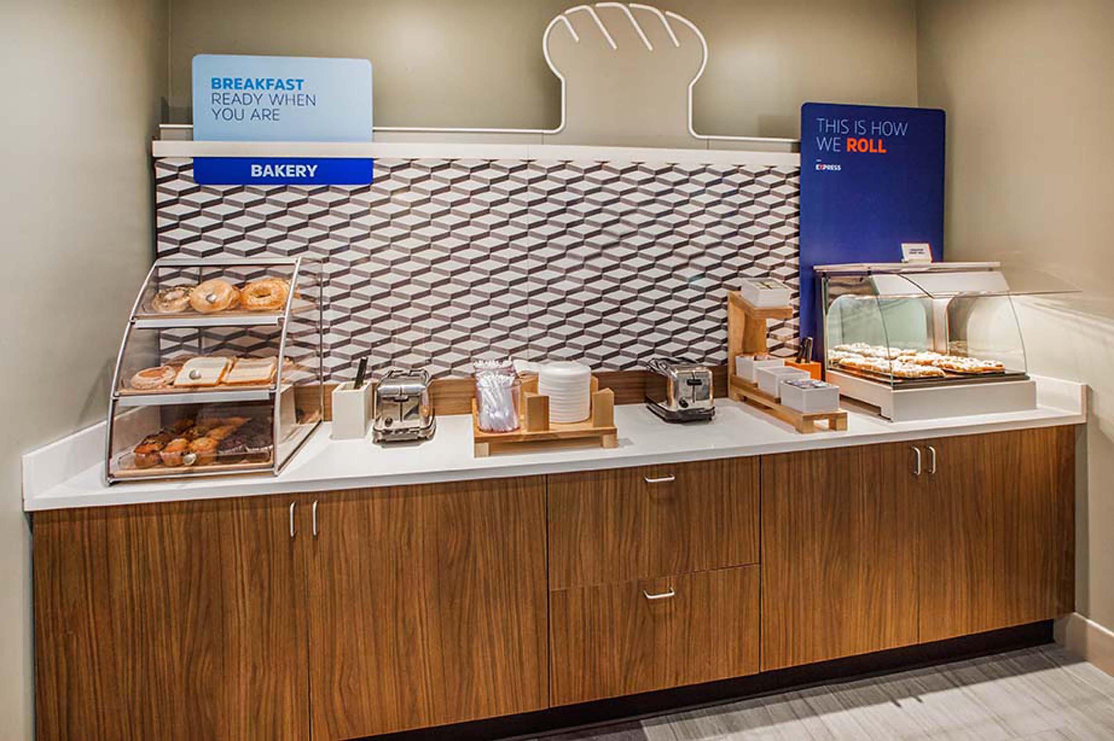 Holiday Inn Express Hotel & Suites Muskogee By Ihg Exteriör bild