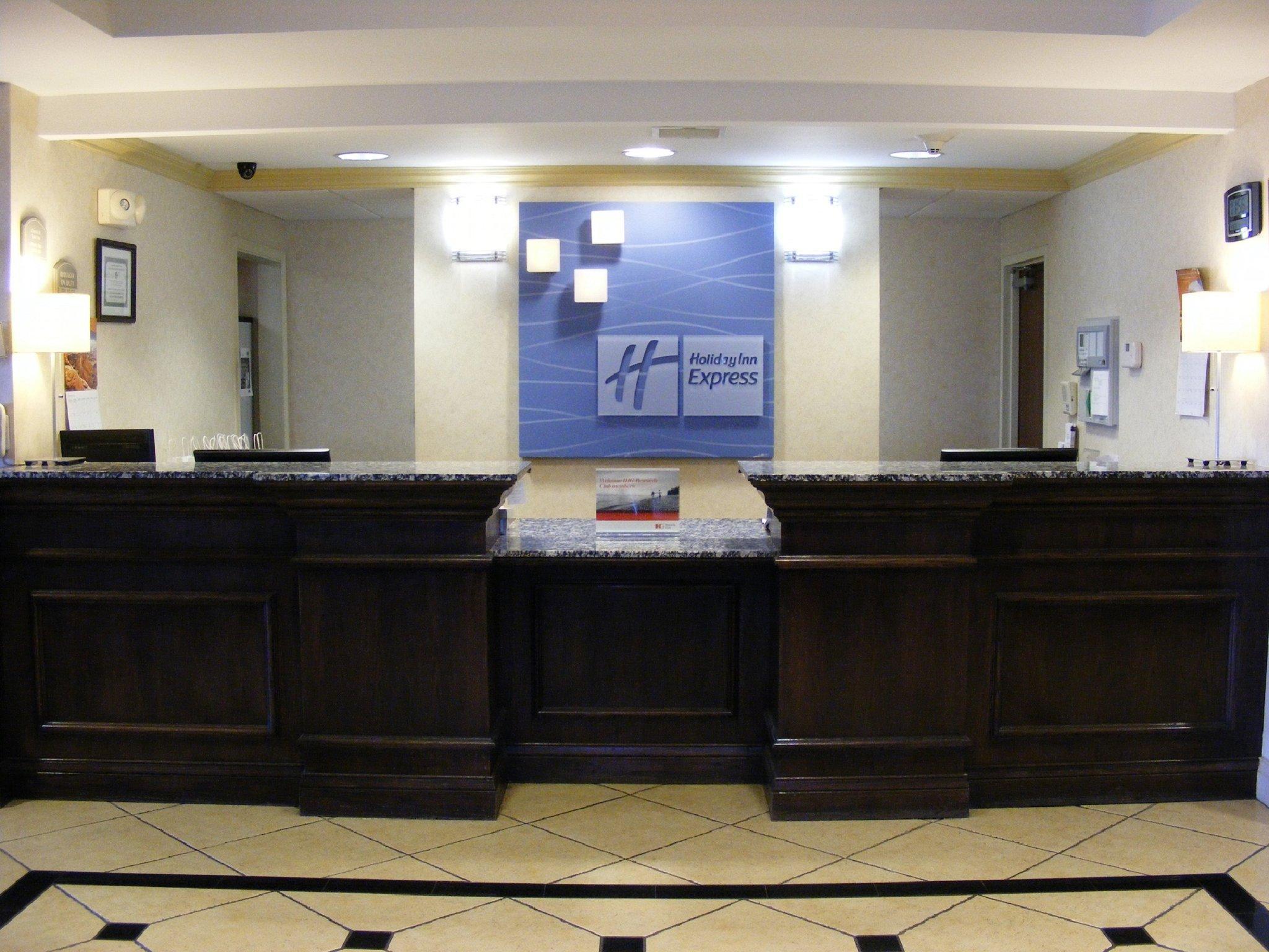 Holiday Inn Express Hotel & Suites Muskogee By Ihg Exteriör bild