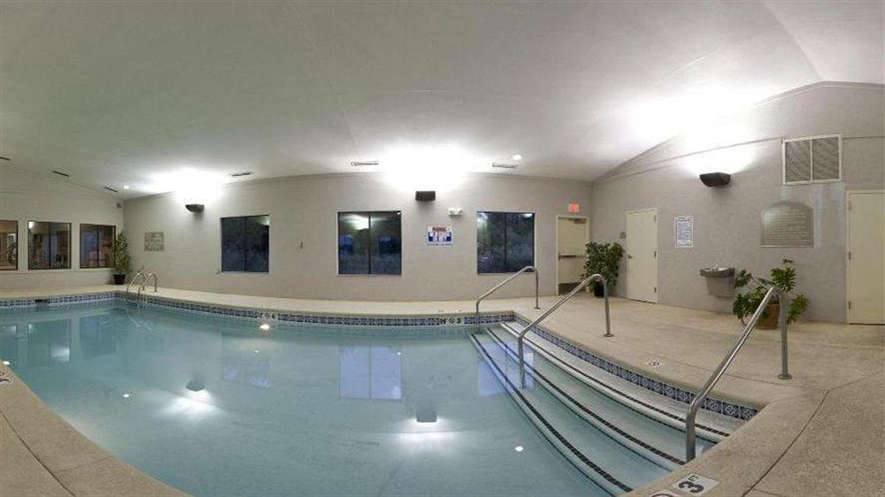 Holiday Inn Express Hotel & Suites Muskogee By Ihg Exteriör bild