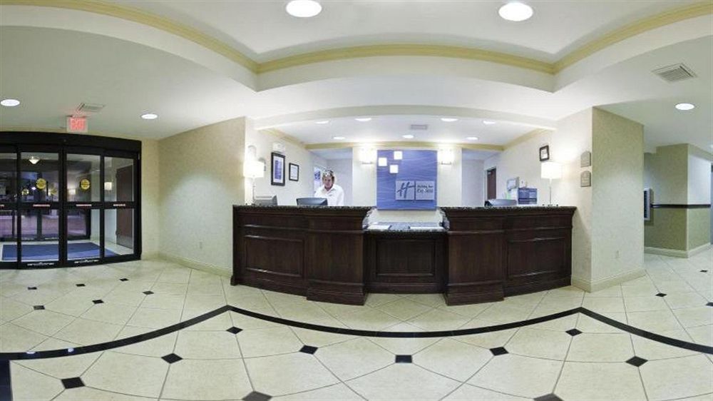 Holiday Inn Express Hotel & Suites Muskogee By Ihg Exteriör bild