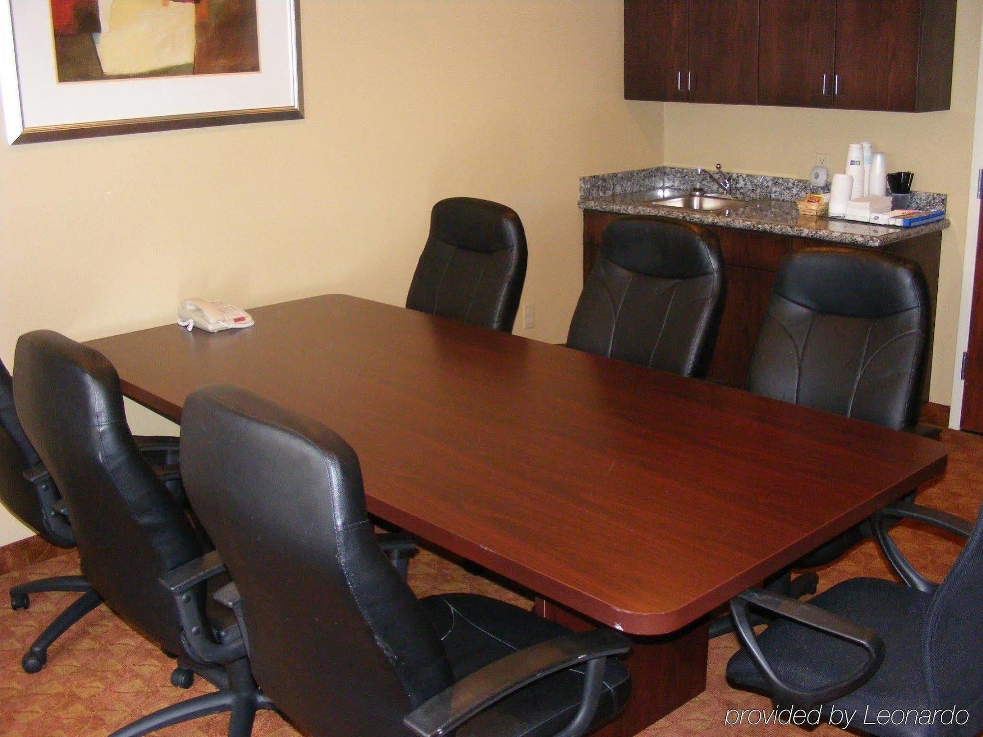 Holiday Inn Express Hotel & Suites Muskogee By Ihg Exteriör bild